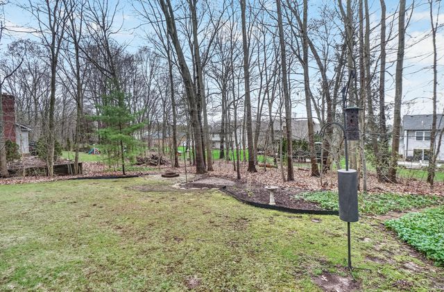 10434 Sourwood Court, Brighton, MI 48114