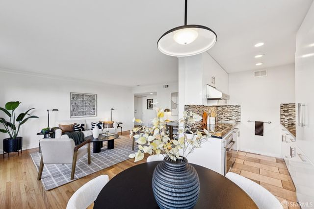 2121 Laguna Street 25, San Francisco, CA 94115