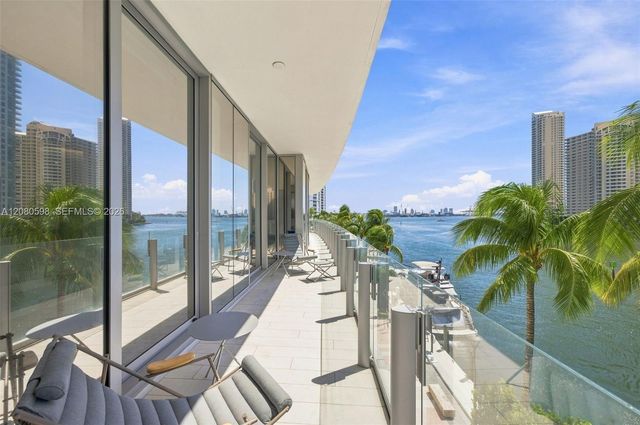 300 Biscayne Blvd Way 301, Miami, FL 33131