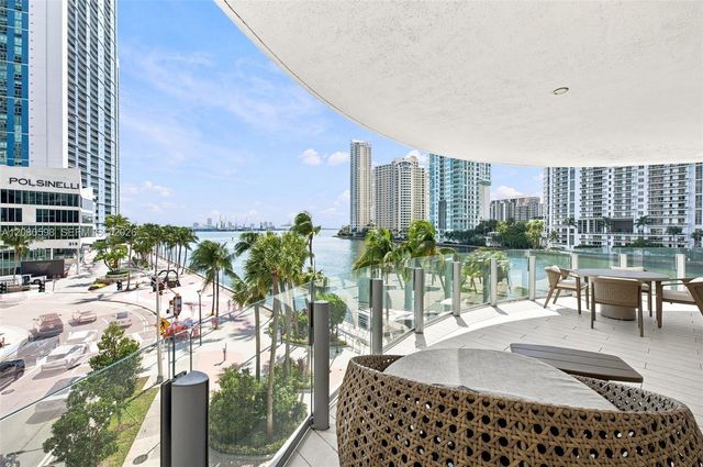 300 Biscayne Blvd Way 301, Miami, FL 33131
