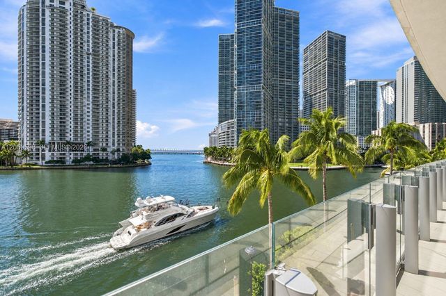 300 Biscayne Blvd Way 301, Miami, FL 33131