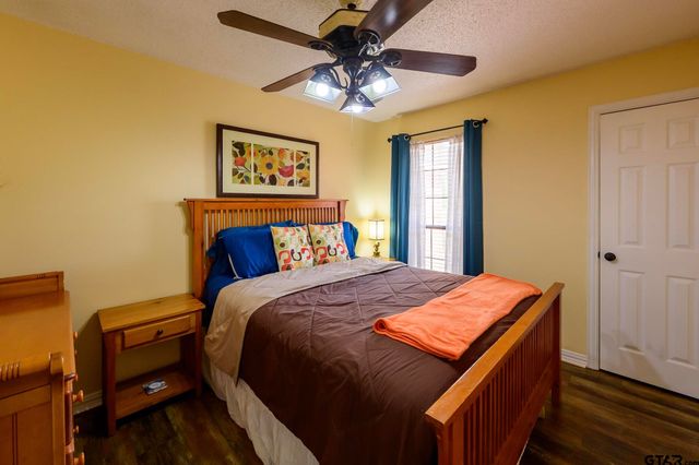 703 Kickapoo, Chandler, TX 75758