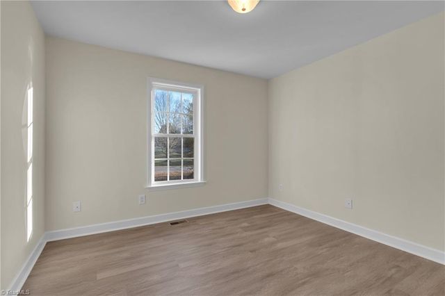 2403 Regency Drive, Randleman, NC 27317