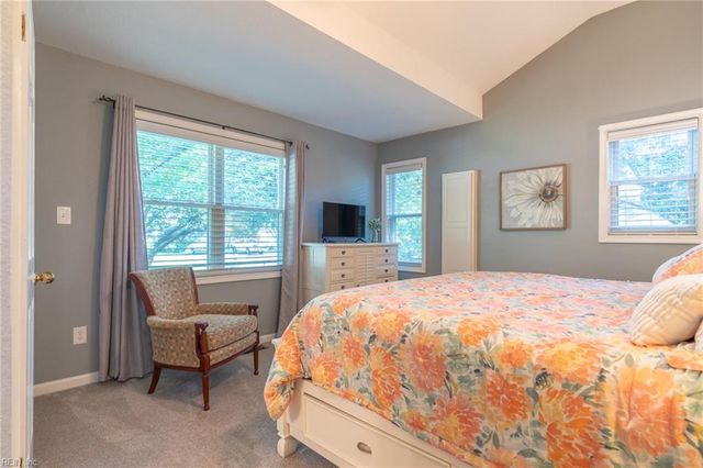 1661 Will O Wisp DR, Virginia Beach, VA 23454
