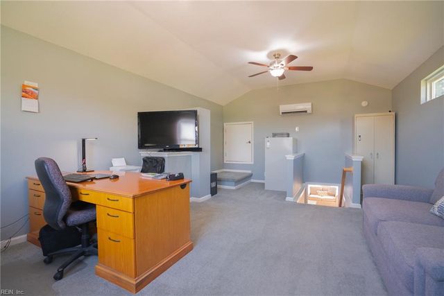 1661 Will O Wisp DR, Virginia Beach, VA 23454