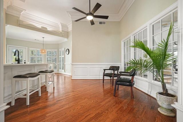 1604 Greenview Court, Woodstock, GA 30189