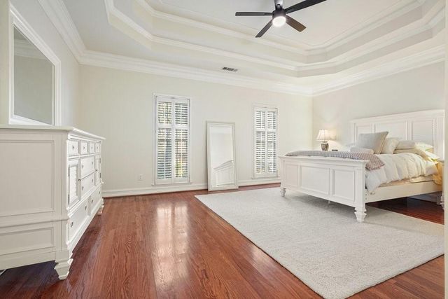 1604 Greenview Court, Woodstock, GA 30189