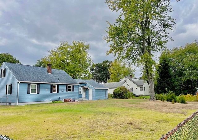 727 Newbury St, Springfield, MA 01104