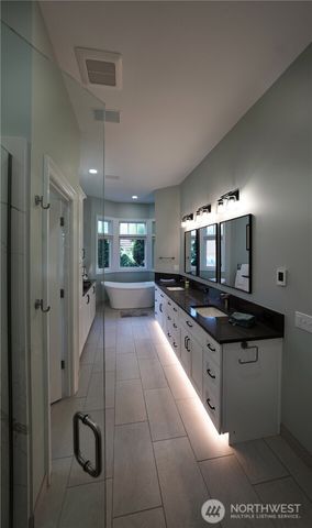 7240 Holmes Island Road SE, Lacey, WA 98503