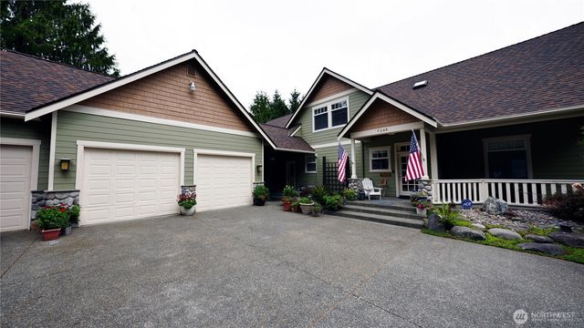 7240 Holmes Island Road SE, Lacey, WA 98503
