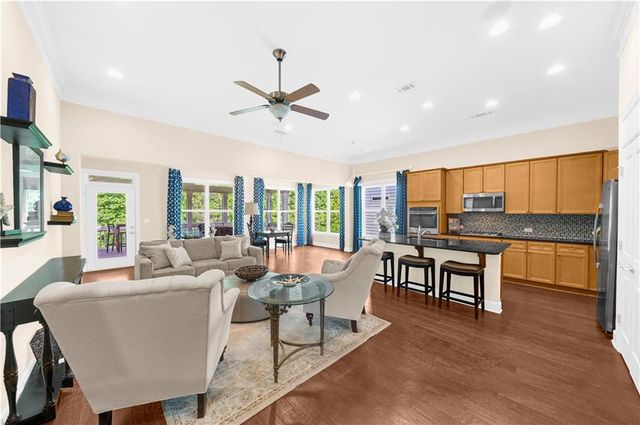 3028 Scarlet Oak Lane, Gainesville, GA 30504