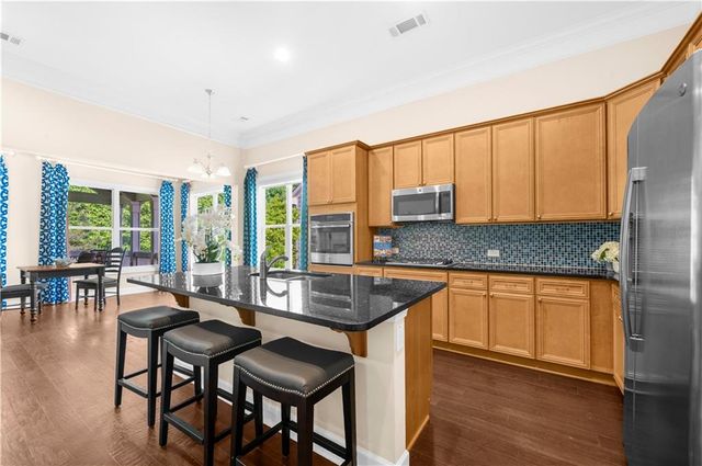 3028 Scarlet Oak Lane, Gainesville, GA 30504