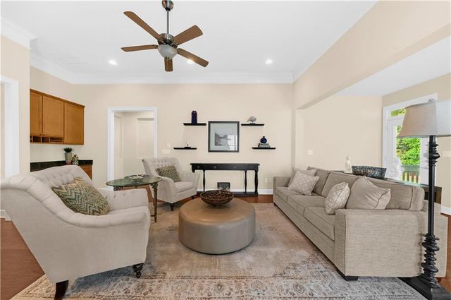 3028 Scarlet Oak Lane, Gainesville, GA 30504