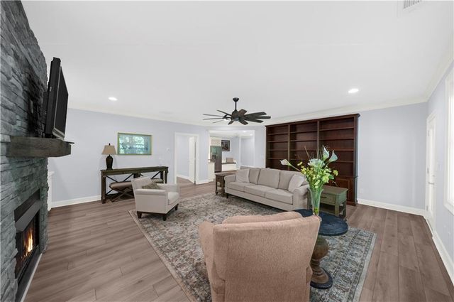 3028 Scarlet Oak Lane, Gainesville, GA 30504