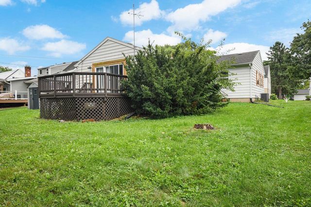 309 4th Street, Waunakee, WI 53597