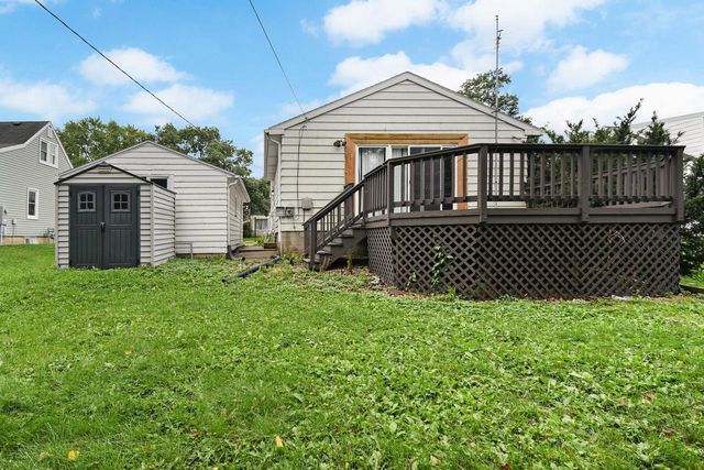 309 4th Street, Waunakee, WI 53597