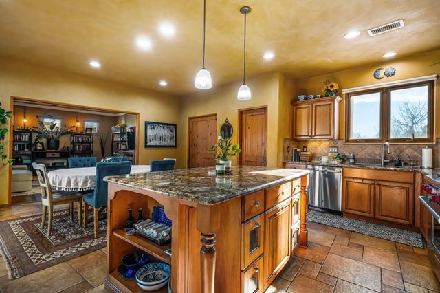 9 W Alary Lane, Corrales, NM 87048