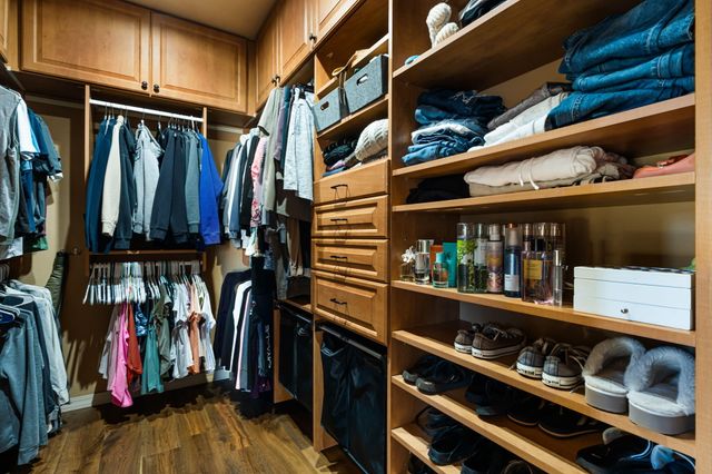 9 W Alary Lane, Corrales, NM 87048