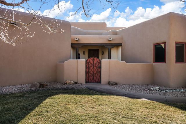 9 W Alary Lane, Corrales, NM 87048