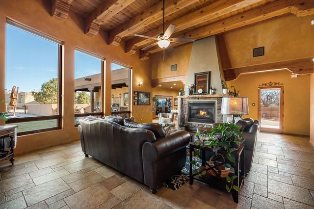 9 W Alary Lane, Corrales, NM 87048