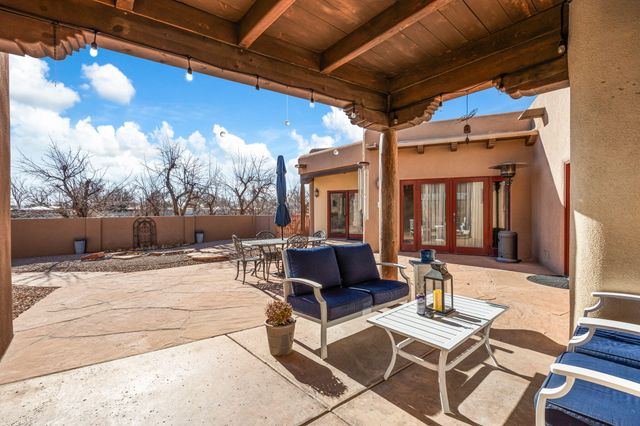 9 W Alary Lane, Corrales, NM 87048