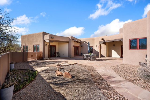 9 W Alary Lane, Corrales, NM 87048