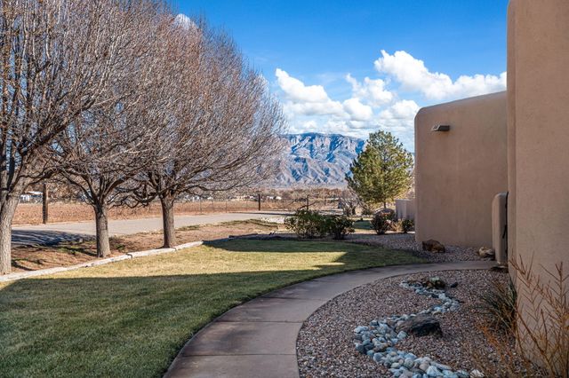 9 W Alary Lane, Corrales, NM 87048