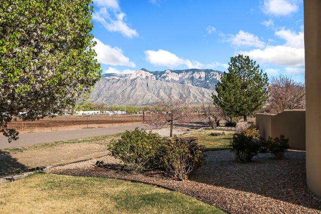 9 W Alary Lane, Corrales, NM 87048