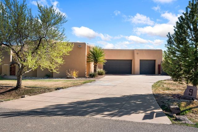9 W Alary Lane, Corrales, NM 87048