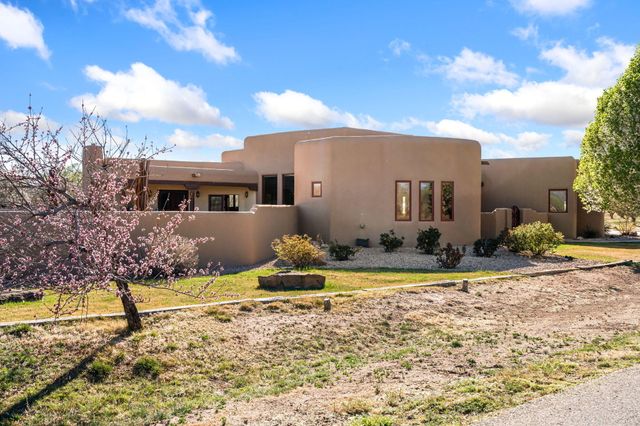 9 W Alary Lane, Corrales, NM 87048