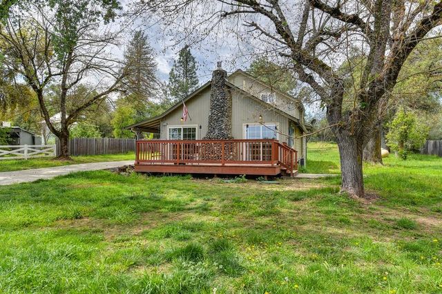 4524 Salmon Falls Rd, Pilot Hill, CA 95664