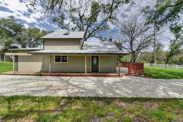 4524 Salmon Falls Rd, Pilot Hill, CA 95664