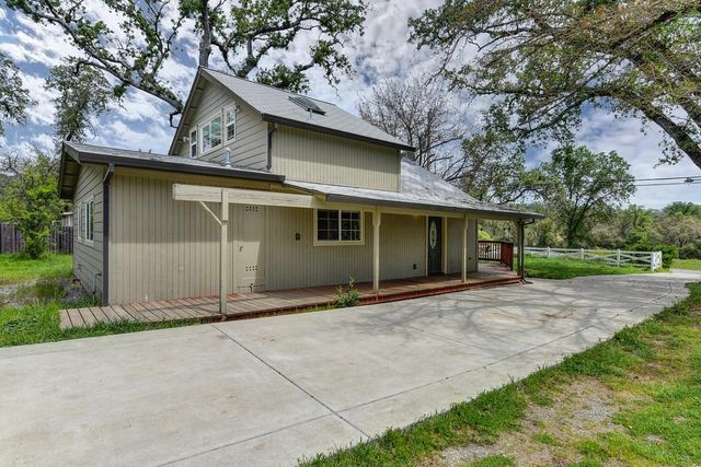 4524 Salmon Falls Rd, Pilot Hill, CA 95664