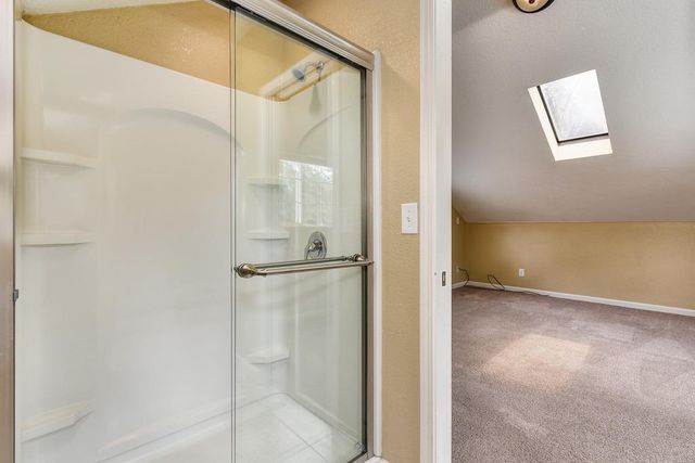 4524 Salmon Falls Rd, Pilot Hill, CA 95664