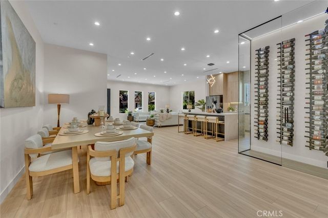 4948 Denny Avenue, North Hollywood, CA 91601