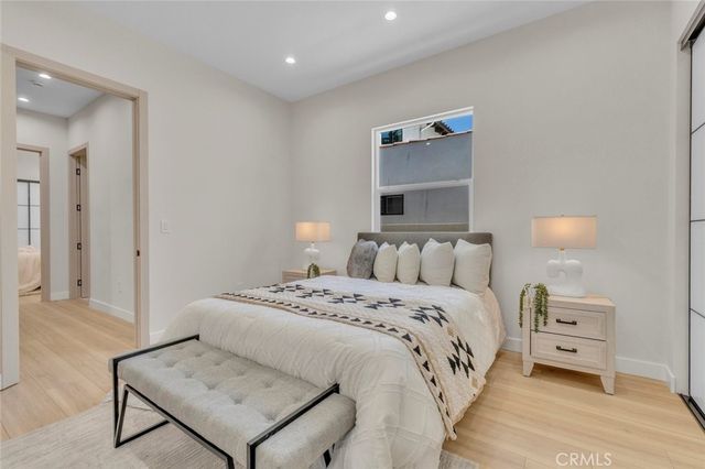 4948 Denny Avenue, North Hollywood, CA 91601