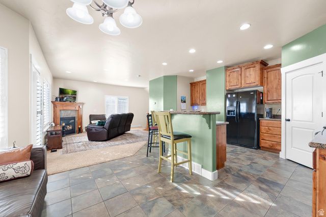 1842 E ROUEN CIR, Holladay, UT 84117
