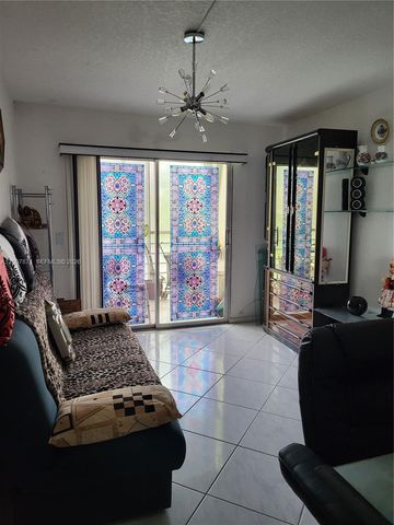 2050 Newcastle C 2050, Boca Raton, FL 33434
