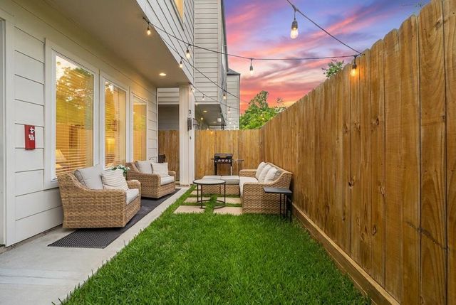 5708 White Magnolia Street, Houston, TX 77091