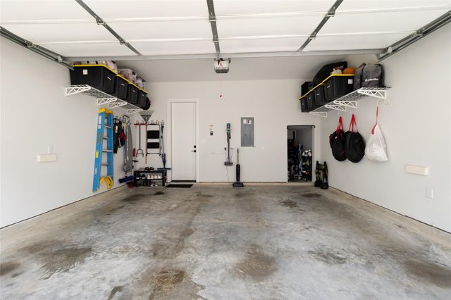 5708 White Magnolia Street, Houston, TX 77091