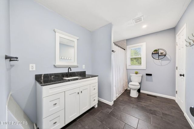 706 Industrial Drive, Monterey, TN 38574