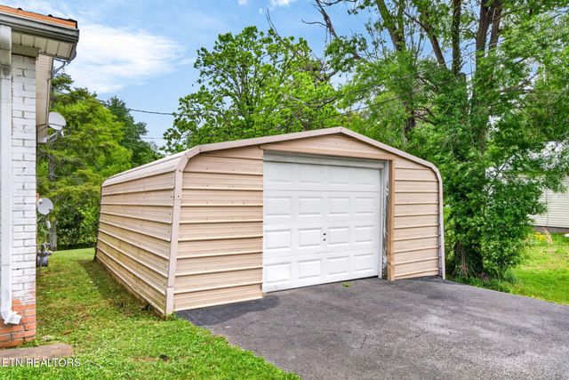 706 Industrial Drive, Monterey, TN 38574