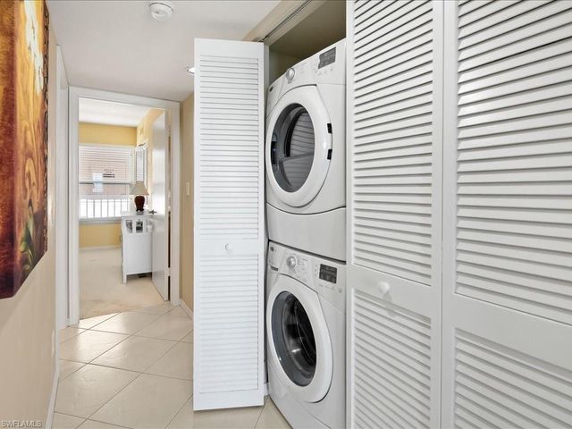 901 Collier CT 5-903, Marco Island, FL 34145
