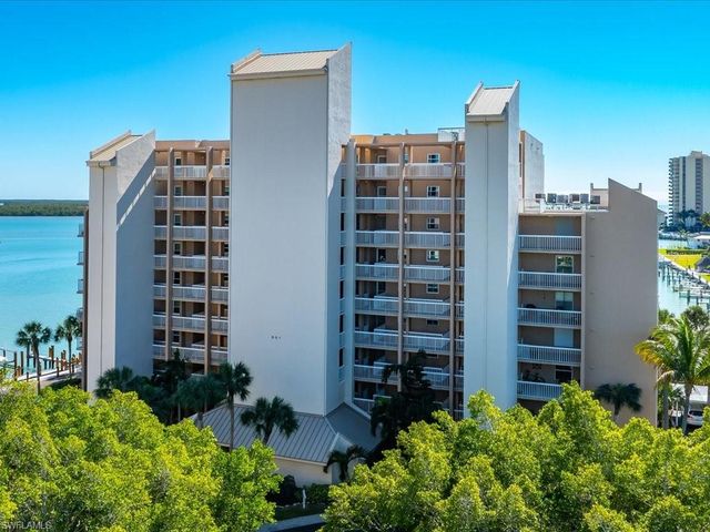 901 Collier CT 5-903, Marco Island, FL 34145