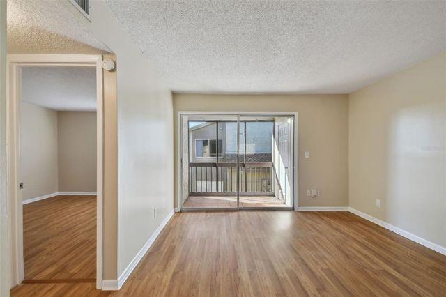 6330 NEWTOWN CIRCLE 30B4, Tampa, FL 33615