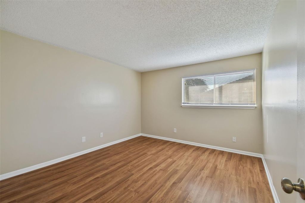 Image 14 of property listing at 6330 NEWTOWN CIRCLE 30B4, Tampa, FL 33615