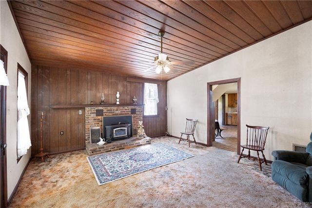 226 Lee Street, Clarksville, AR 72830