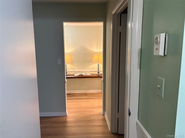 498 Cranston Lane, Ridge, NY 11961