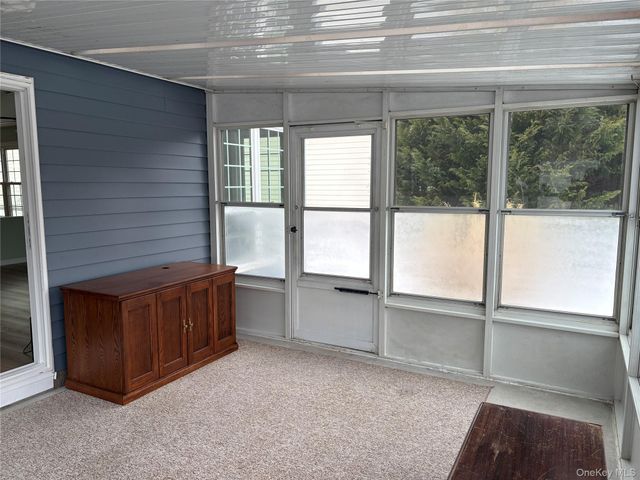 498 Cranston Lane, Ridge, NY 11961