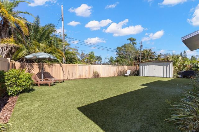 811 40TH AVENUE N, St Petersburg, FL 33703